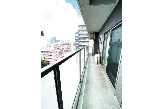 slide01